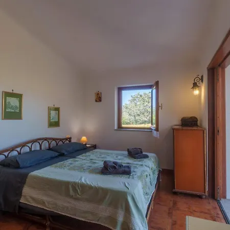Nyaraló Casa Mirella- *